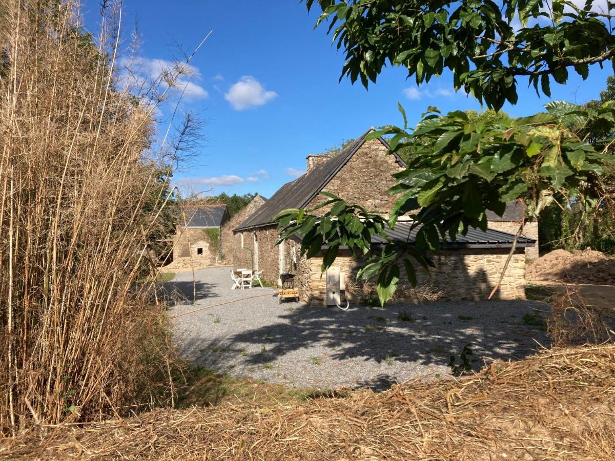 Jolie Metairie D'Une Seigneurie Bretonne. Peaule エクステリア 写真